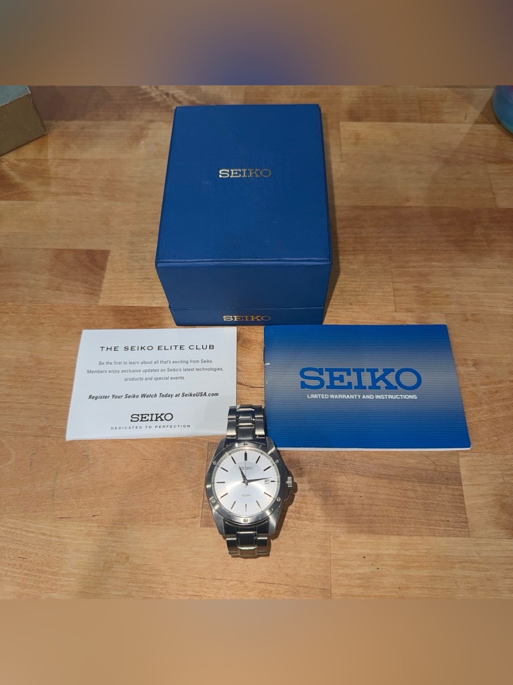 Seiko Men’s 100m Stainless Steel Watch
